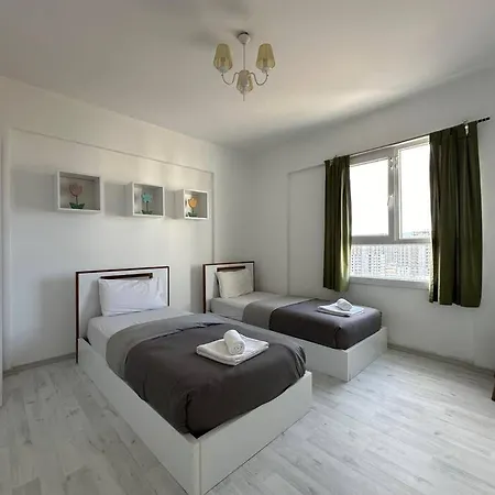 Apartman 2 Bedroom , 2 Bathroom Octavius 64 By Myguest Cyprus *